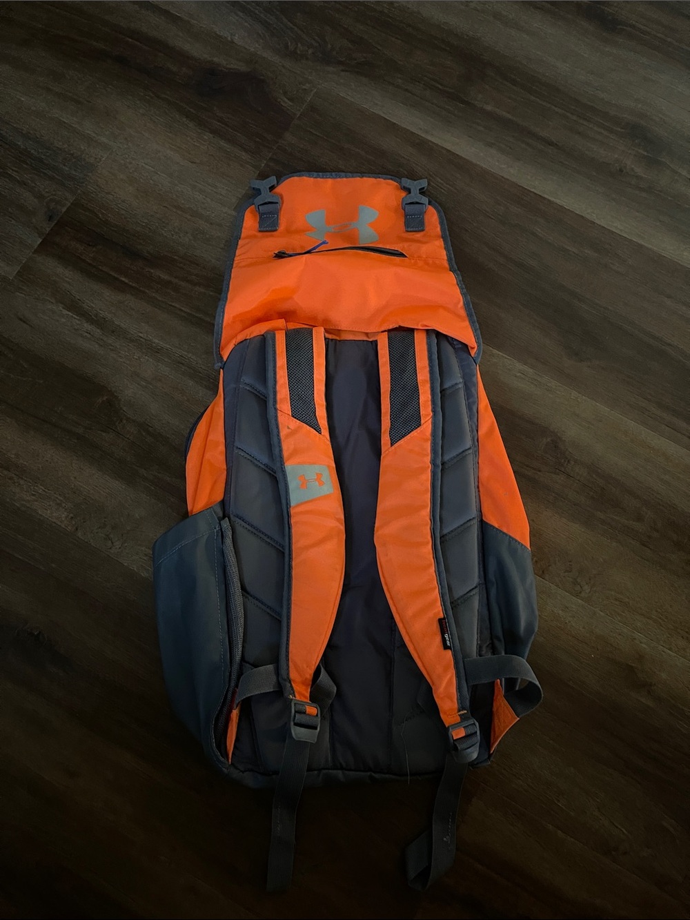 Under Armour Backpack - Picture 2 of 3